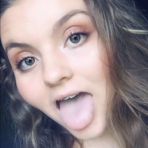 Meet your Posher, Mallory